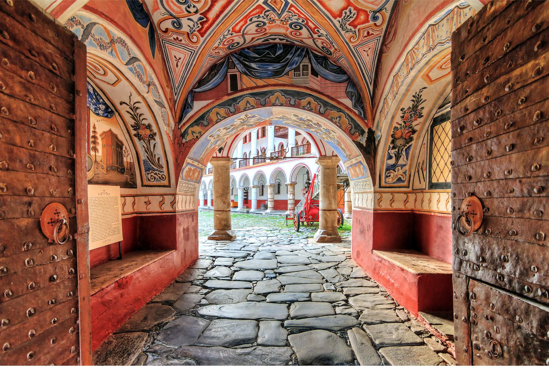 Day 3 Nis– Rila Monastery (Bulgaria) - Sofia 