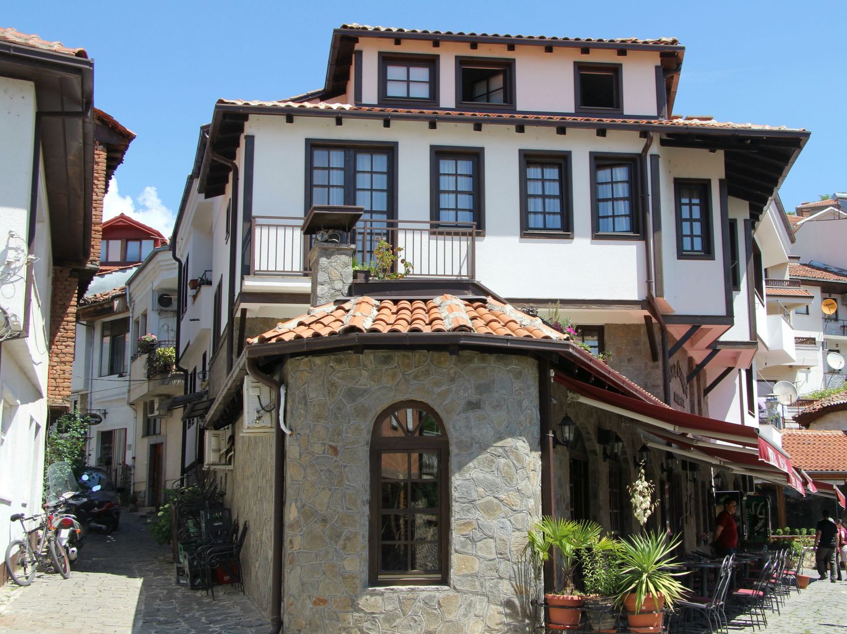 Skopje (North Macedonia) – Ohrid – Tirana (Albania)