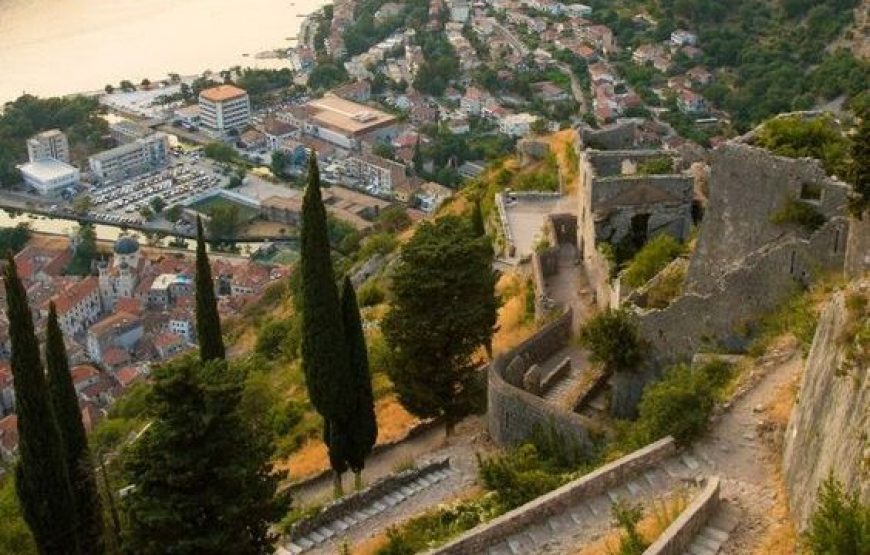Tour from Athens to Dubrovnik or Split: 7 Balkan countries in 14 days