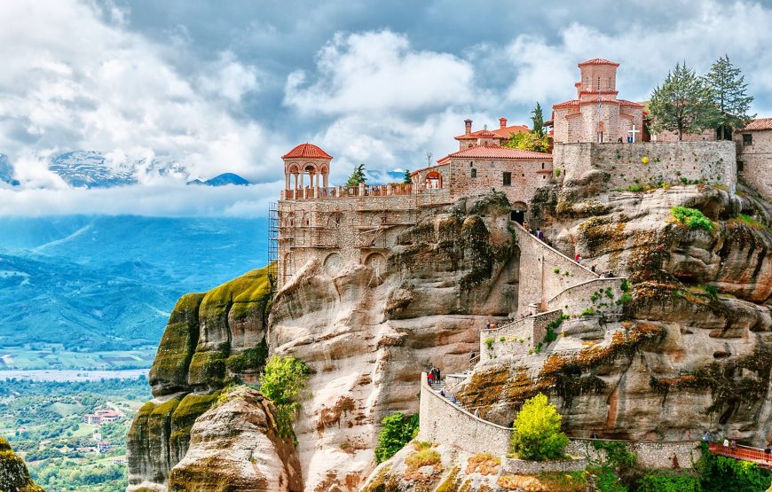 Tour of 3 UNESCO sites; Meteora (Greece) & Albania from Corfu