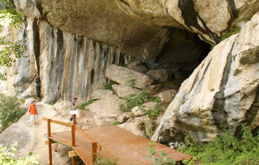 Hiking day tour of Pellumbas cave, Erzeni Canyon & Petrela Castel from Tirana