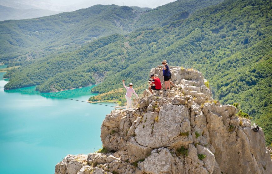 Hiking day tour of Bovilla Lake & Gamti Mountain from Tirana