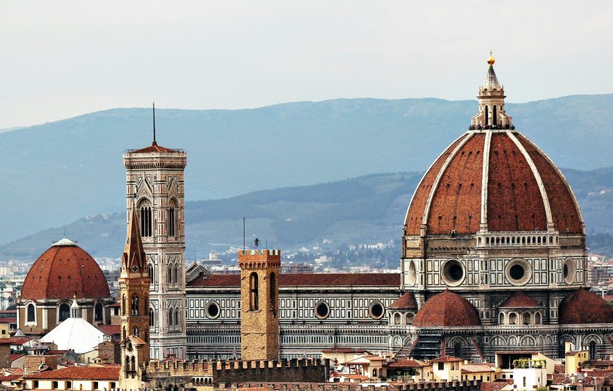 Pearls of Italy: Semi Private Tour in 12 Days