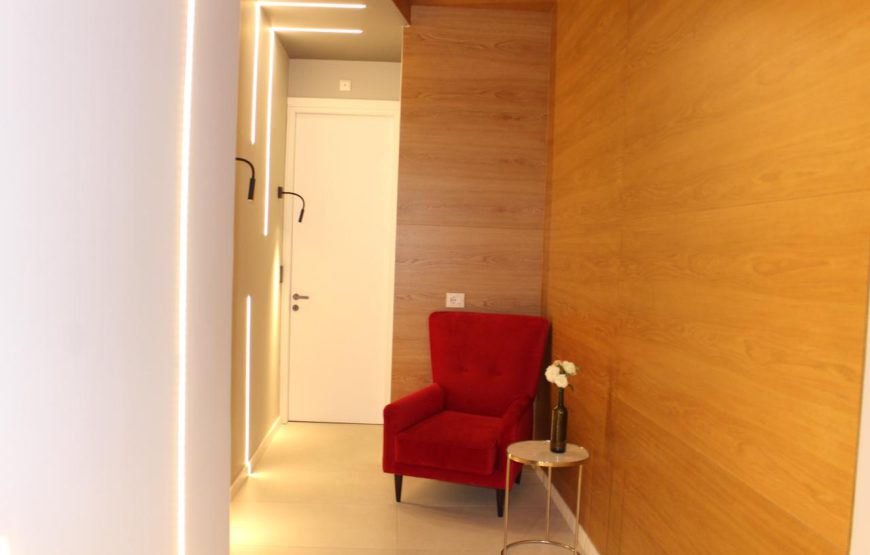 Studio Apartment me qera ditore ne Qender te Tiranes: 5900 Lek/Nata