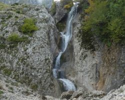sopolit-waterfall-choose balkans-tours