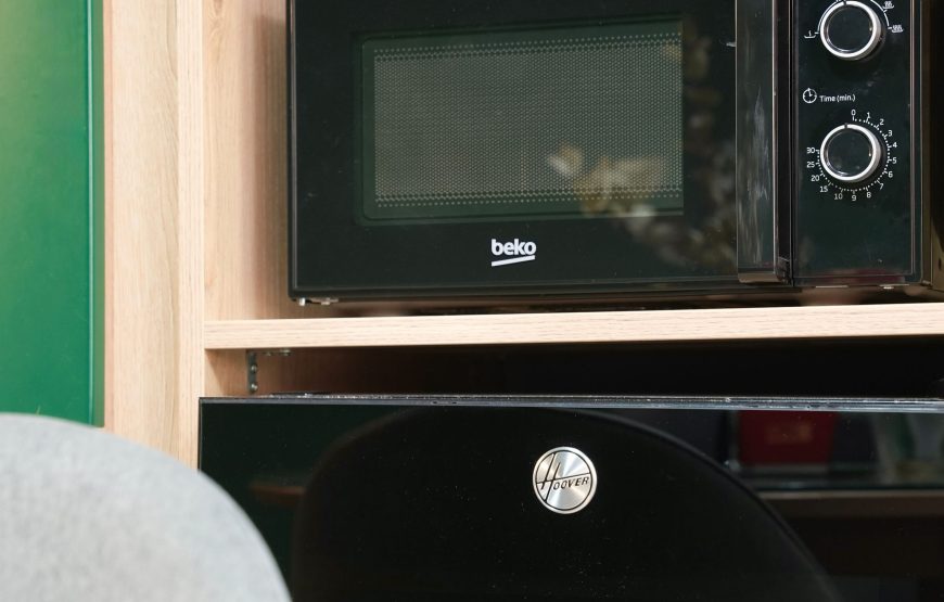 Ambassador Skyline 2: 12000 Lek/Nata