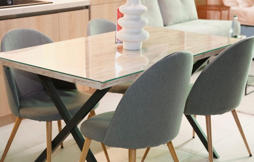 Ambassador Skyline 1: 12000 Lek/Nata