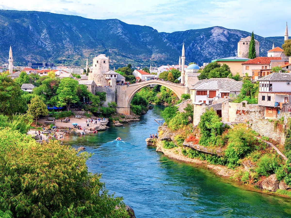 Day 1 Pick up in Split (Croatia) – Mostar (Bosnia & Herzegovina)