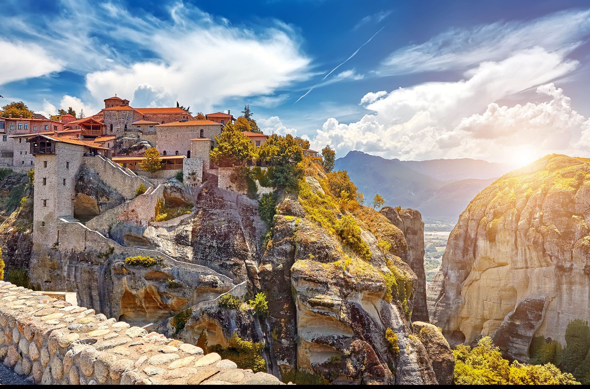 Day 13 Gjirokaster – Ioannina (Greece) – Meteora (Kalbaka) 