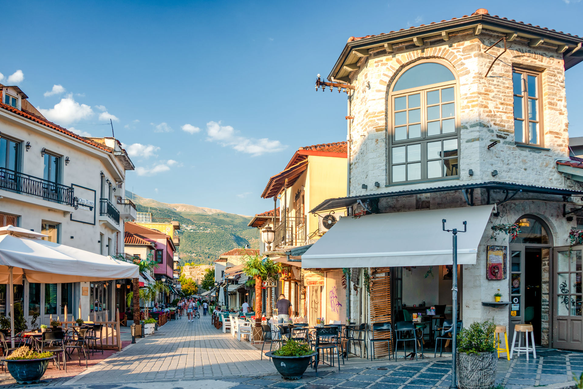 Day 2 Meteora – Ioannina – Gjirokaster (Albania)