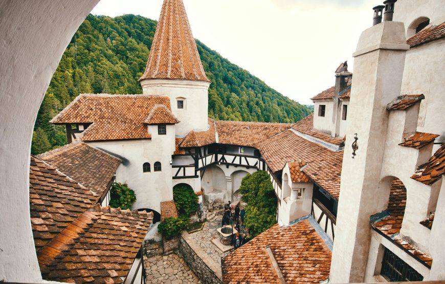 Bran Castle Halloween Party; Dracula Tour in 8 Days