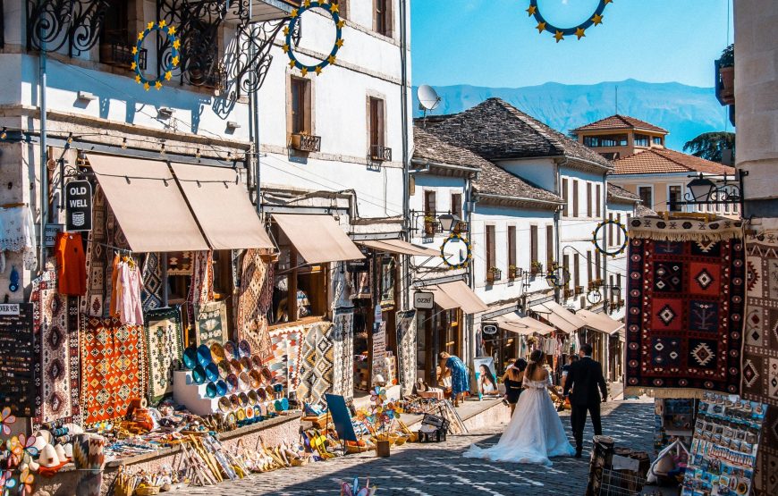 Local food experience & walking tour of Tirana