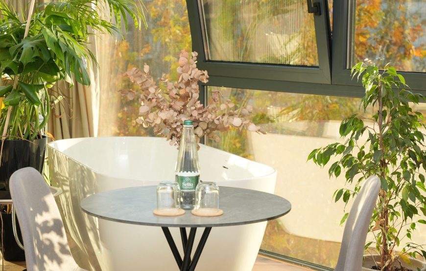 Moonlight Apartment 2 (Classic) – 10000 Leke/Nata