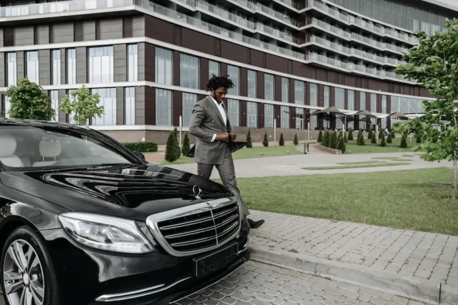Business Car Rental with Chauffeur