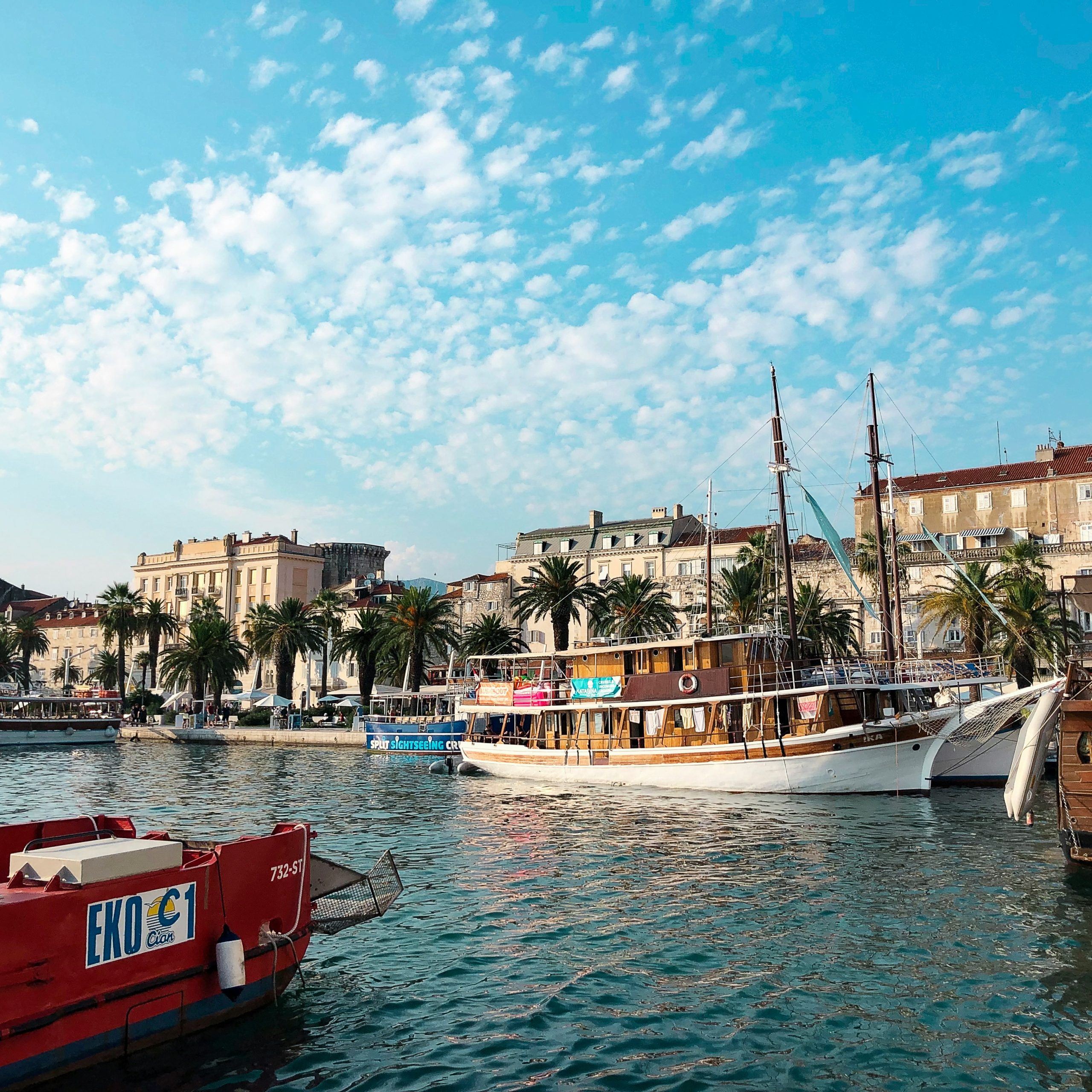 Day 2 Dalmatian Riviera – City tour of Split – Plitvice Lakes National Park